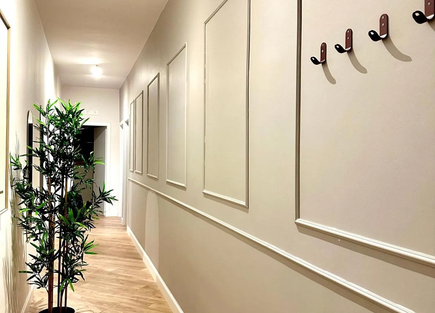 Art N Shelter Apartament Bari 0*,